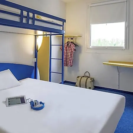 Ibis Budget Hotel 2*